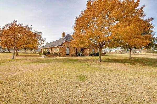 Crowley, TX 76036,8090 Floyd Hampton Road