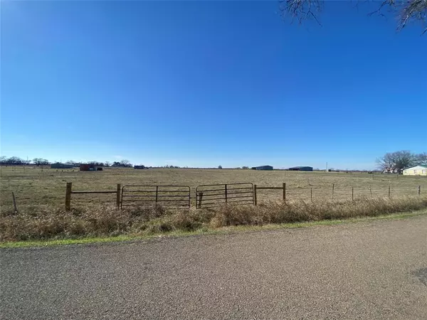 Elm Mott, TX 76640,5095 Janke Loop