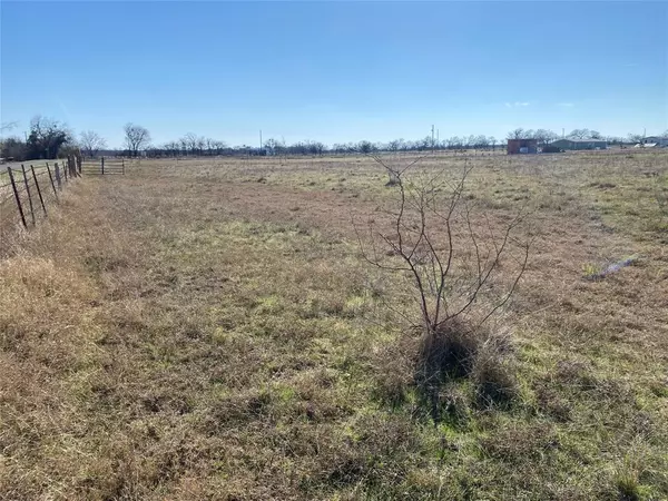 Elm Mott, TX 76640,5095 Janke Loop