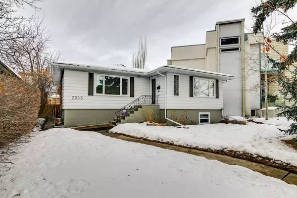 2535 19 ST SW,  Calgary,  AB T2T 4X4