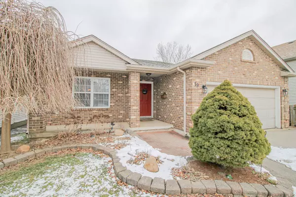 19 Windle Village CRES, Thorold, ON L2V 4Z6