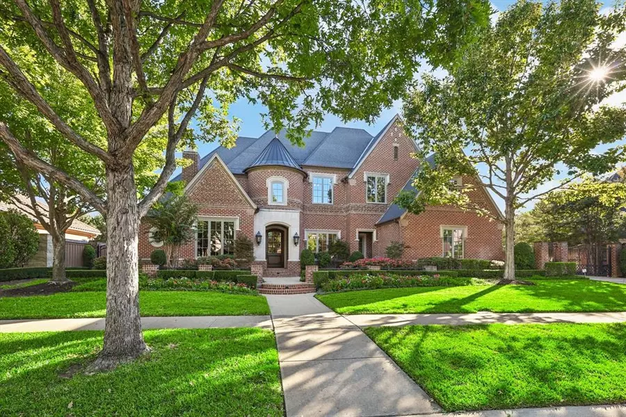 2407 Hawthorne Avenue, Colleyville, TX 76034