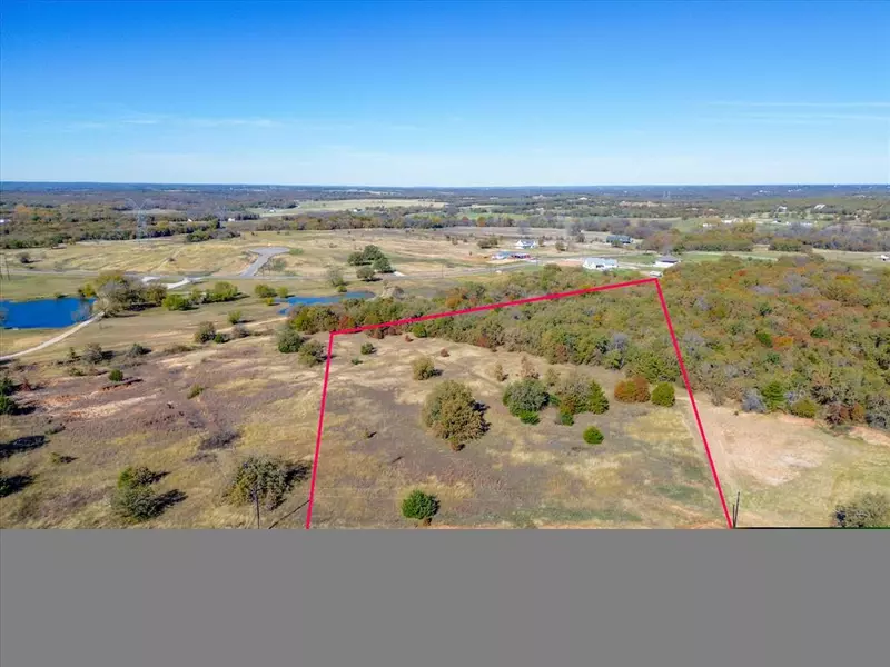 255 Rolling Hills Boulevard, Alvord, TX 76225