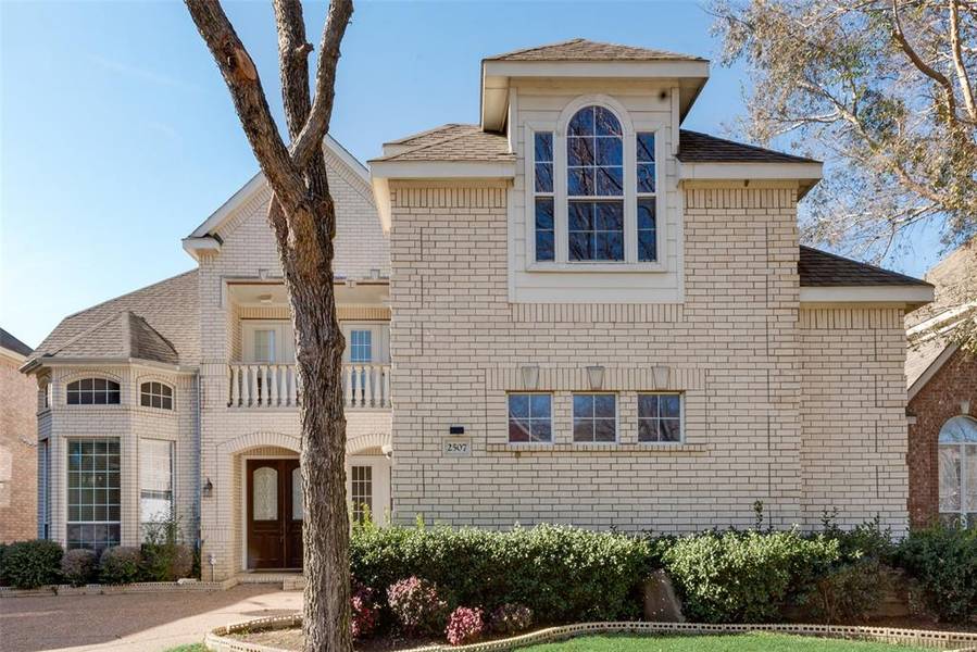 2507 Brown Bear Way, Euless, TX 76039