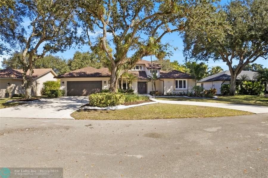 1031 SW 91st Ave, Plantation, FL 33324