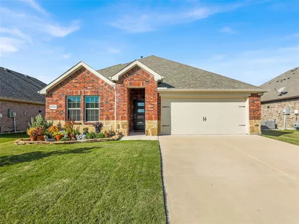 1302 Wrangler Way, Princeton, TX 75407