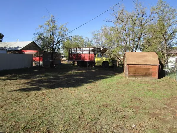 Vernon, TX 76384,1116 Texas Street