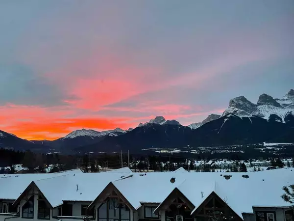 901 Benchlands TRL #150, Canmore, AB T1W2Z8