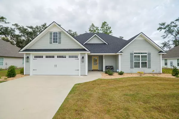 3833 Landings Circle, Hahira, GA 31632