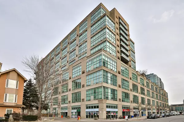 Toronto W06, ON M8Y 4G8,250 Manitoba ST #109