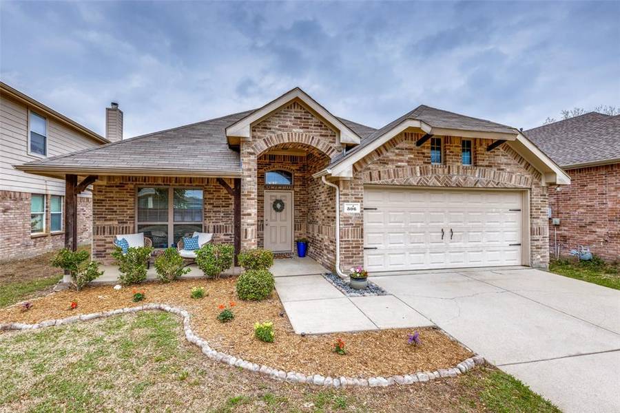 306 Hackberry Drive, Fate, TX 75087