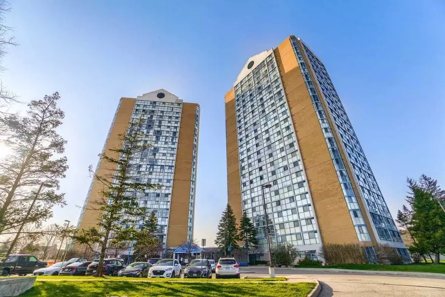 35 Trailwood DR #2413, Mississauga, ON L4Z 3L6