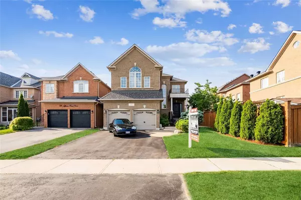 114 Jefferson Forest DR, Richmond Hill, ON L4E 4J8