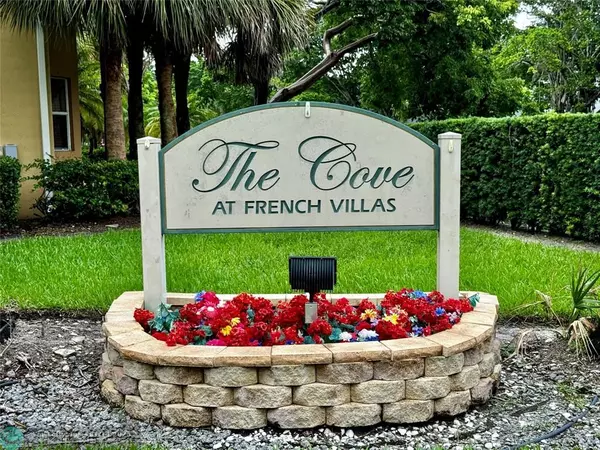 640 NW 79th Ave  #103, Pembroke Pines, FL 33024