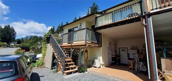 503 Nimpkish Dr,  Gold River,  BC V0P 1G0