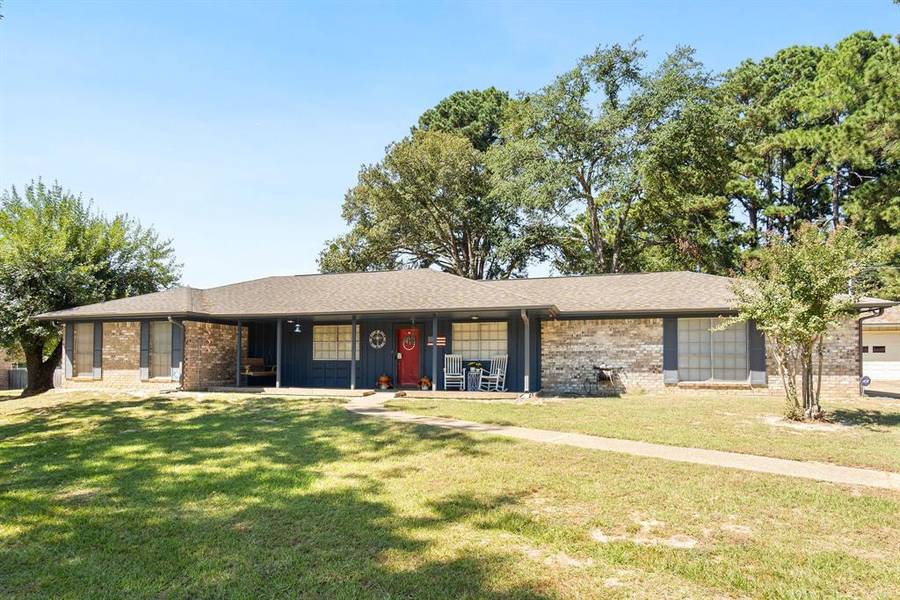 2293 An County Road 359, Palestine, TX 75803