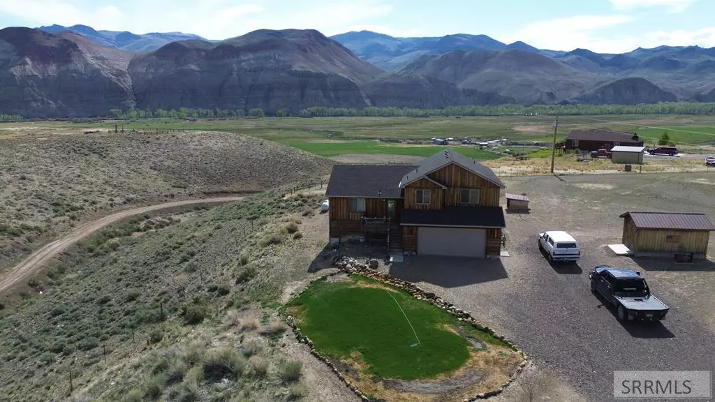 307 Cliff View Lane, Challis, ID 83226