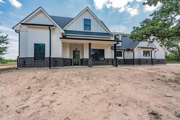 338 Trinity Circle, Bowie, TX 76230