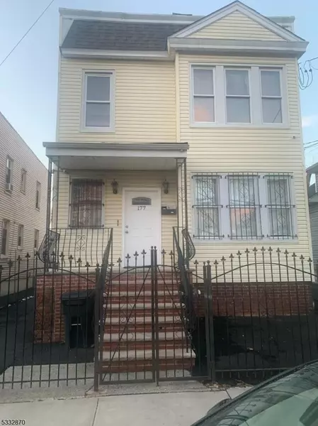 177 Dewey St, Newark City, NJ 07112