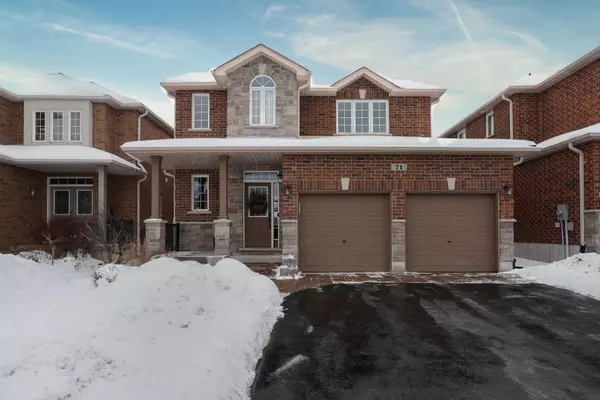 71 Graihawk DR, Barrie, ON L4N 6G7