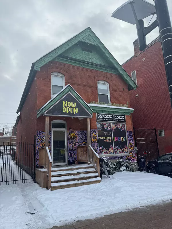 362 Rideau ST, Lower Town - Sandy Hill, ON K1N 5Y8