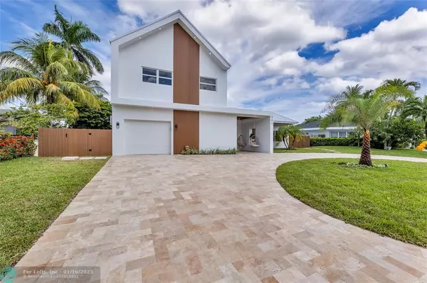 Boca Raton, FL 33432,303 SW 14th Place