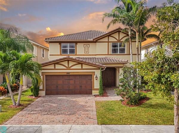 8561 Lakeside Dr, Parkland, FL 33076