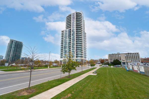 15 Lynch ST #2101, Brampton, ON L6W 0C7