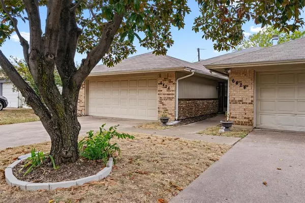 Fort Worth, TX 76133,6424 Bramble Drive