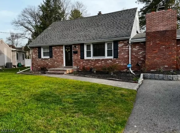 16 Brown Ct, Riverdale Boro, NJ 07457