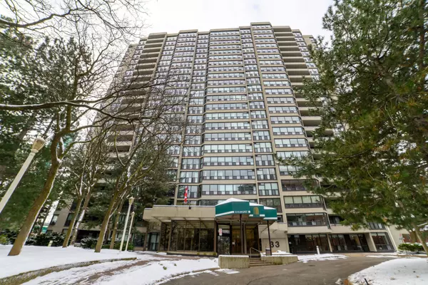 33 Elmhurst AVE #104, Toronto C07, ON M2N 6G8