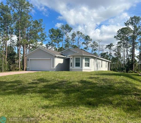 1854 Octavia St, Lehigh Acres, FL 33972