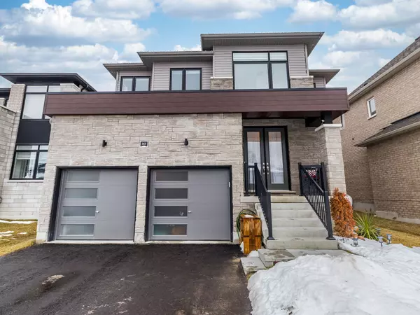 Wasaga Beach, ON L9Z 1J7,163 Rosanne CIR