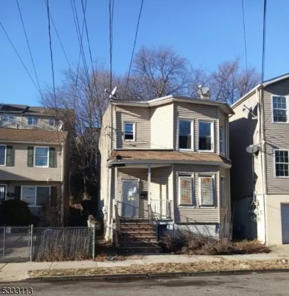 21 Garfield Ave, Paterson City, NJ 07522