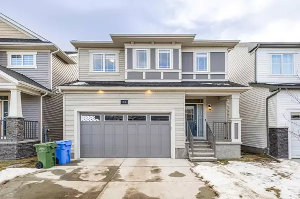 51 Carringham WAY NW, Calgary, AB T3P 1V2