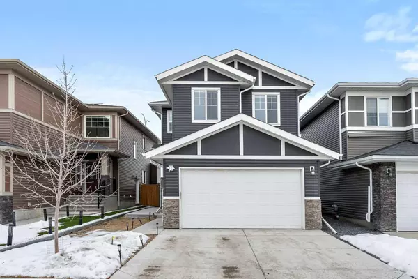 126 Creekside WAY SW, Calgary, AB T2X4B1