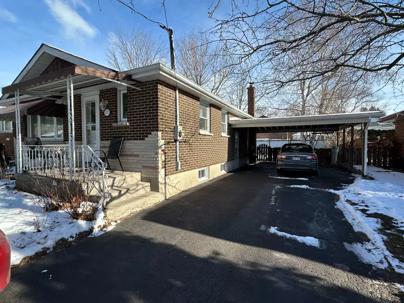 157 Eastmount ST #Bsmt, Oshawa, ON L1G 6K7