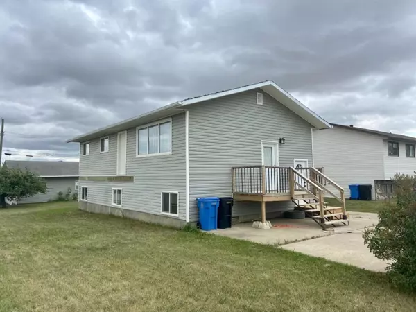 10712 113 ST, Fairview, AB T0H 1L0