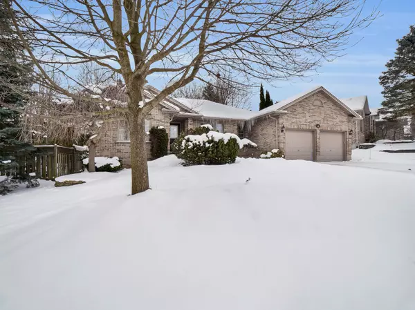 London, ON N6K 4H3,14 Quinella DR