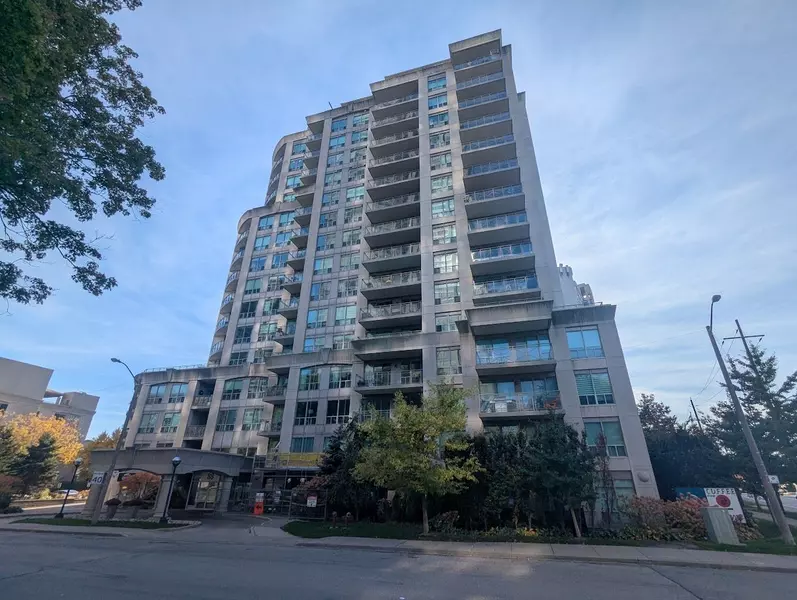 88 Palace Pier CT #301, Toronto W06, ON M8V 4C2