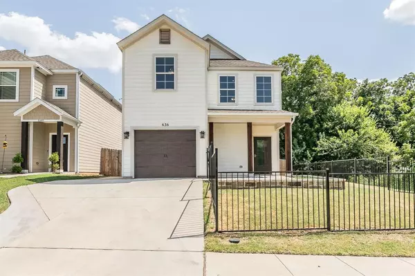 636 River Garden Drive,  Fort Worth,  TX 76114