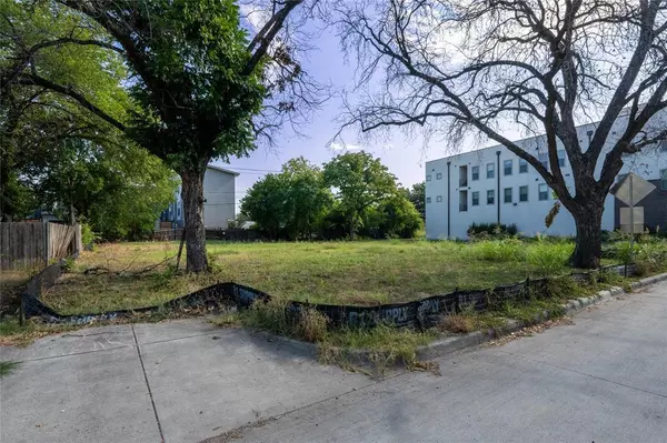 Fort Worth, TX 76107,2722 Wingate Street