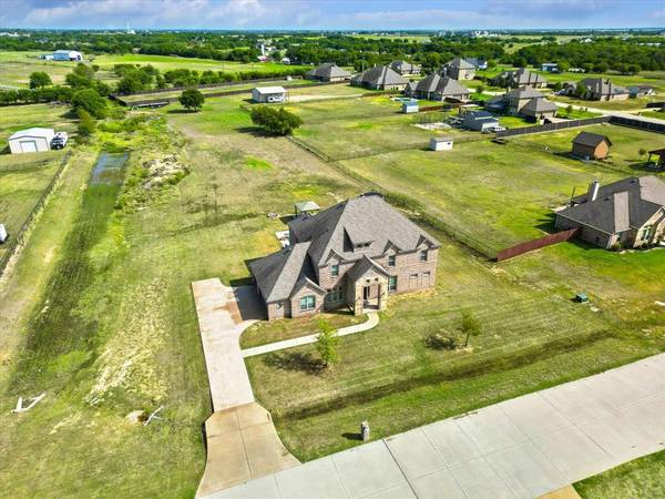 120 Balsam Lane, Waxahachie, TX 75167