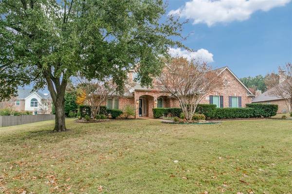 901 Nettleton Court, Southlake, TX 76092