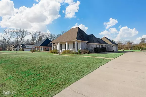 Benton, LA 71006,405 Baylynn Lane