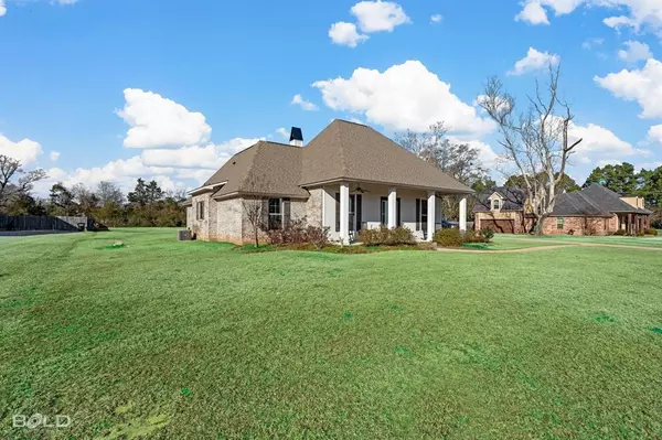 Benton, LA 71006,405 Baylynn Lane