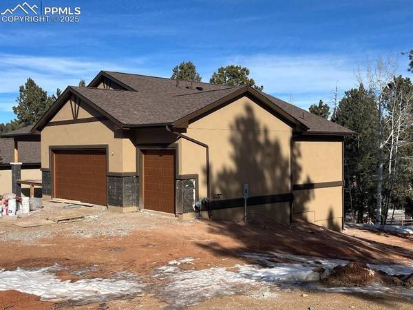 620 Misty Pines CIR, Woodland Park, CO 80863