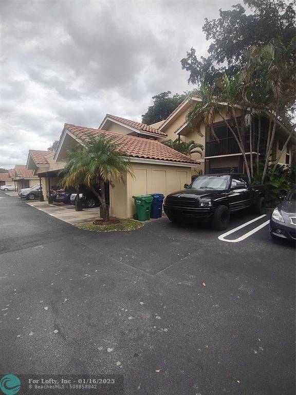 Coral Springs, FL 33071