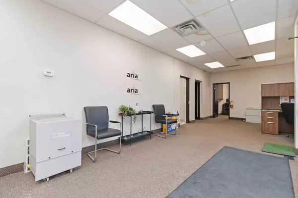 Mississauga, ON L4W 2A6,5195 Bradco BLVD