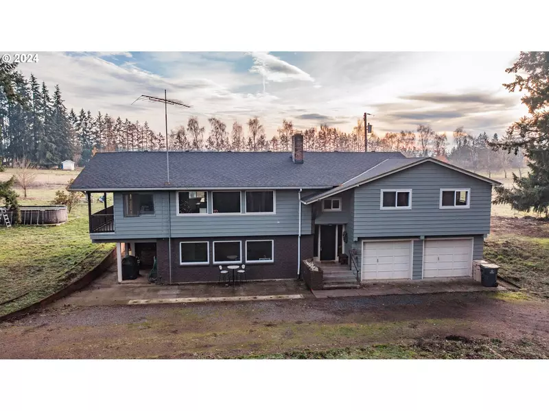 34573 MERIDIAN RD, Lebanon, OR 97355